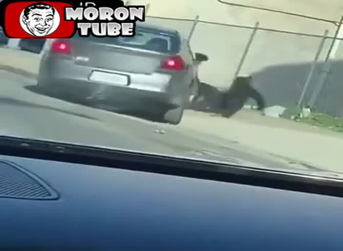 Video :A lady intentionally runs over a man out of rage